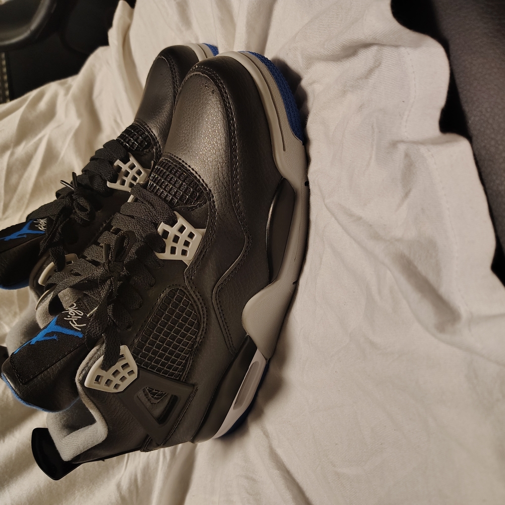 Jordan Black and Blue Athletic Sneakers with Strap Closure - Picture 3 of 5
